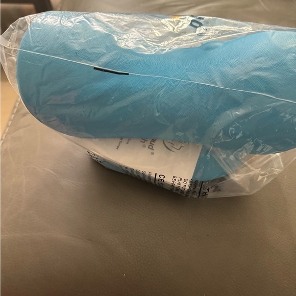 NWOT. RestCloud P.Health Neck and Shoulder Relaxer. - Picture 5 of 5